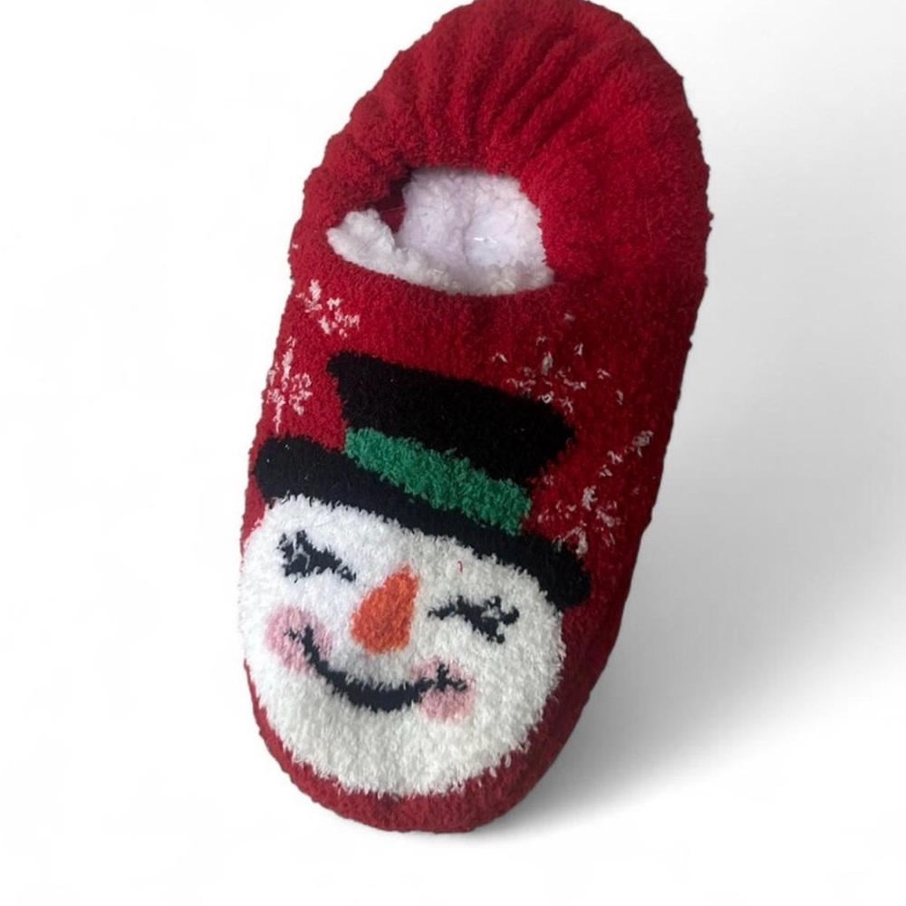 NWT Cozy Red Snowman Slippers